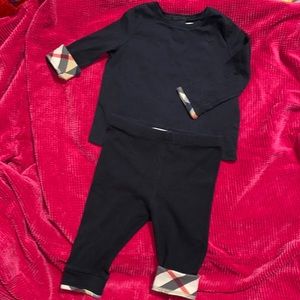Burberry infant set